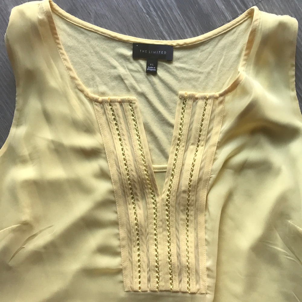 The Limited Yellow Shell/Tank - Picture 2 of 4